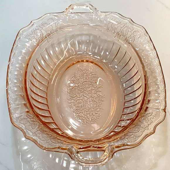 Charmed Pink Art Deco Depression Glass Bowl with Handles - Picture 1 of 16